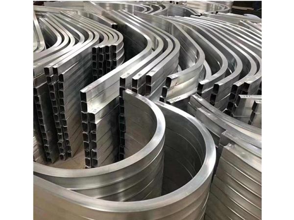 金屬?gòu)潏A加工